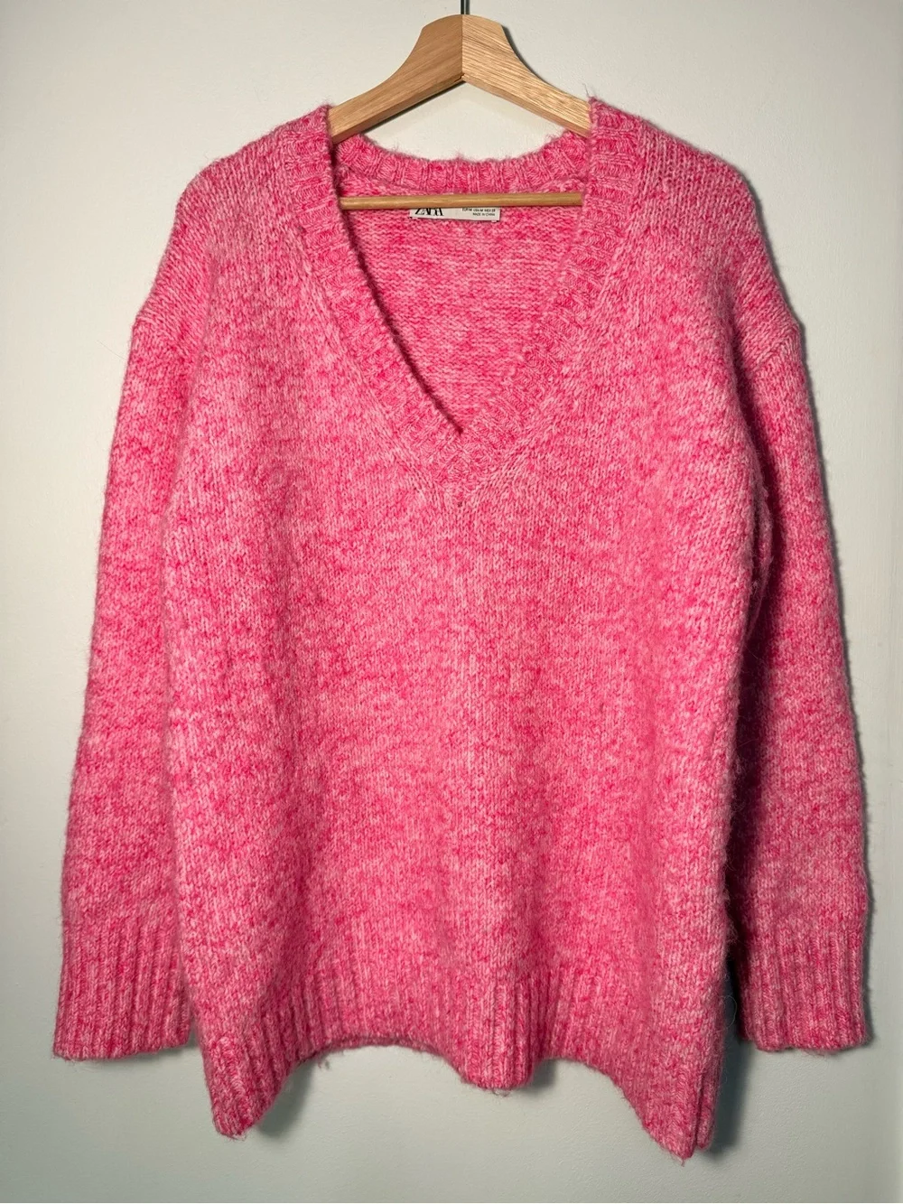 Zara Wool Alpaca Bubblegum Pink V-Neck Oversized Sweater size M - Picture 5 of 10